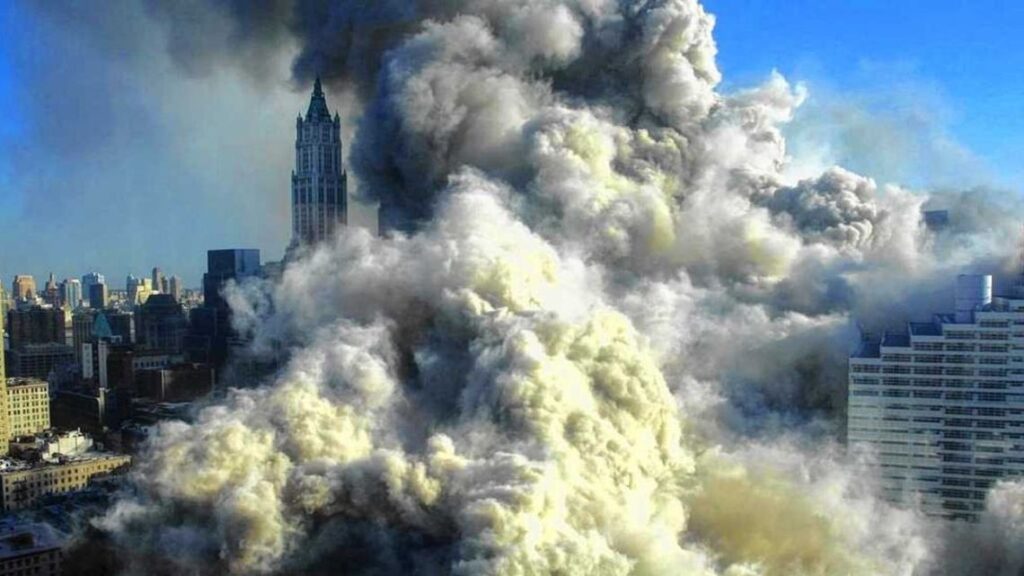 Las 25 imágenes más impactantes del atentado a las Torres Gemelas el 11 de septiembre