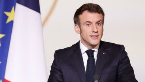 Macron habló sobre Javier Milei en la principal cumbre climática mundial: Espero que se sume