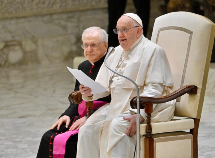 El papa Francisco le envió una carta a la vicegobernadora de Santa Fe y destacó "el sentido del Gobierno como servicio"