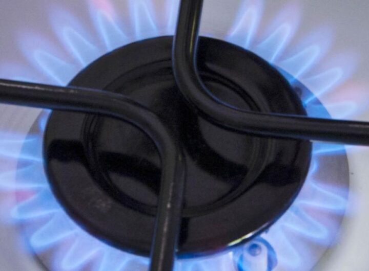Gas dolarizado: cómo se actualizarán las tarifas a partir de abril