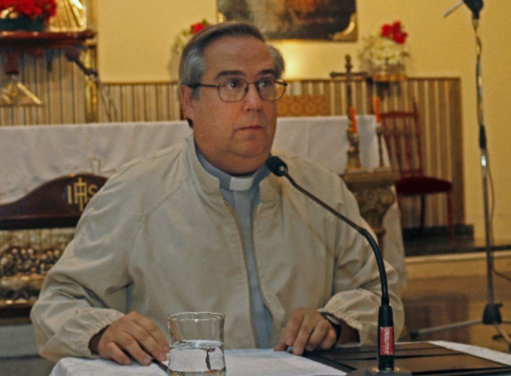 el arzobispo de Córdoba fue hospitalizado este martes