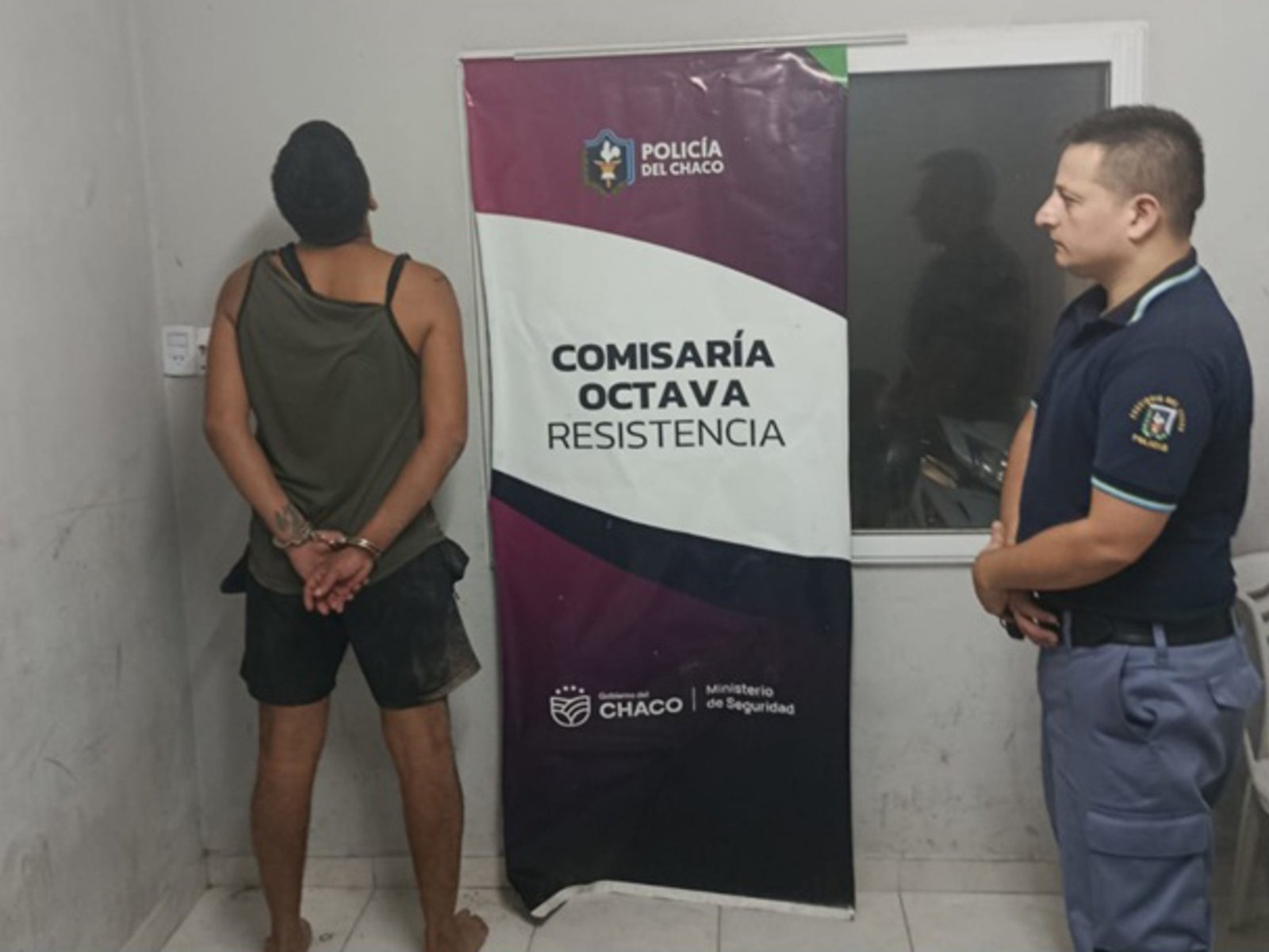 Chaco: detuvieron a un hombre que se emborrachó en su casa y tomó de rehén a su hijo de apenas tres años