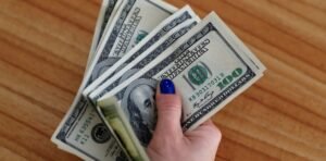 Dólar hoy: a cuánto cotizan el oficial y sus diferentes tipos de cambio este jueves 07 de mayo