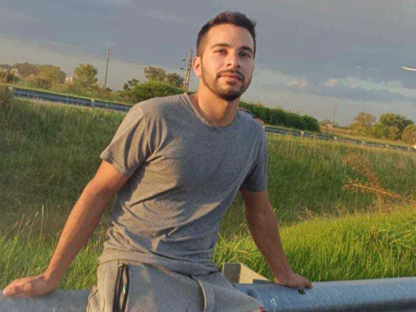 De un festejo familiar a pasar el cumpleaños en el cementerio: la tragedia del joven que murió atropellado por motochorros