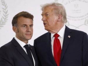 El duelo Macron-Trump: llamadas llenas de reproches y una próxima cita en Versalles