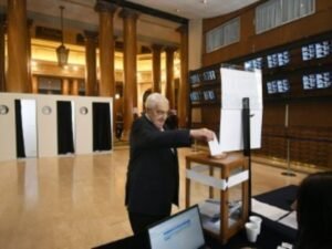 Elecciones en la Bolsa: perdió la oposición y Adelmo Gabbi logra mantenerse al frente una vez más