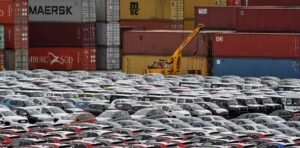 Guerra comercial: Donald Trump anunció que aumentará al 25% los aranceles a los autos europeos