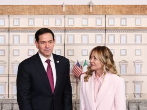 Meloni y Rubio intentan salvar la alianza entre Europa y EE.UU. mientras crece el rechazo ciudadano a Washington
