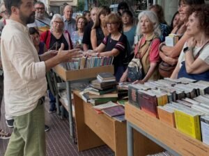 Pase cultural para jubilados y pensionados: cómo obtener descuentos en cine, teatro y libros