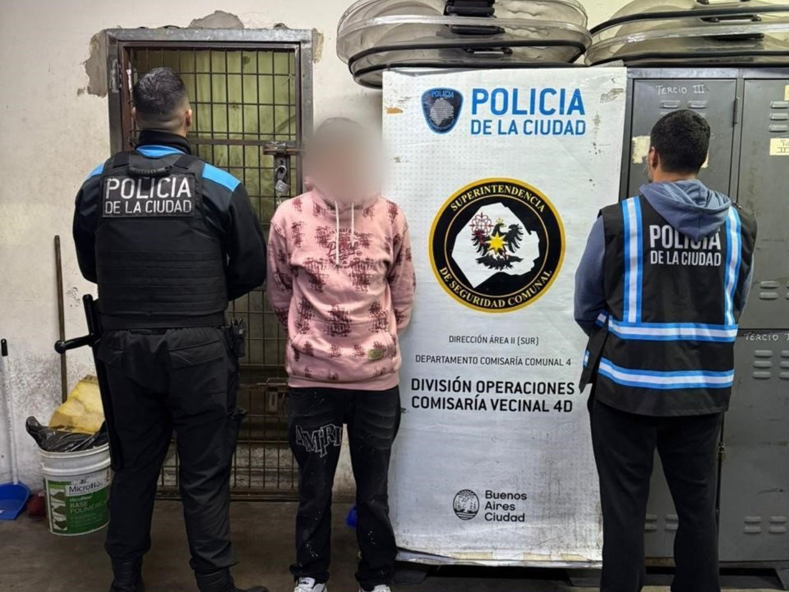 Cayó el segundo acusado de robarle al influencer "El Profe" cuando vendía un celular, en un ataque que quedó grabado y se viralizó