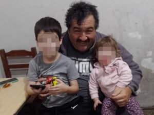 Un tiro en la panza por nada a un repartidor de 60 años y un milagro: “Un poco la grasa atajó la bala”