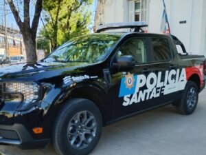 Detuvieron a un policía por haber abusado de sus siete sobrinos durante 20 años: en la actualidad trabajaba en Tribunales con niños