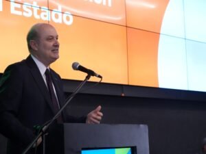 “Argentina salda otra deuda histórica”: Sturzenegger destacó el nuevo protocolo para fiscalizar semillas y pidió que ahora el “sector privado recoja el guante”