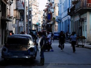 Cuba abre la economía, pero depende del respaldo de Estados Unidos para que el cambio funcione