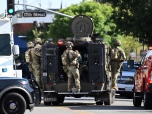 Dramática toma de rehenes en EE.UU.: un hombre bomba se atrincheró en un banco durante más de 12 horas