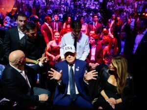 El FBI reveló que frustró un ataque en la gala de UFC que hizo Trump en la Casa Blanca