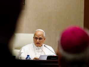 En Madrid, León XIV se reunió en privado con víctimas de abusos dentro de la Iglesia: “Es una plaga”, admitió en un encuentro con los obispos