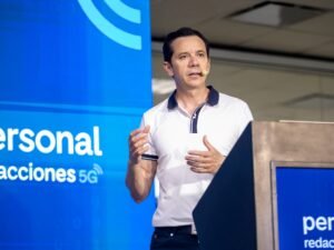 Periodismo e inteligencia artificial: la confianza editorial como límite de la automatización