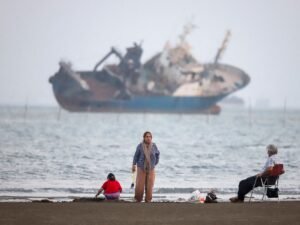 Por los ataques de Israel al Líbano, Irán acusa a Trump de violar el alto el fuego y suspende “conversaciones a través de mediadores”