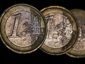 Se viene el euro digital para competir con Visa y Mastercard: ¿qué es?
