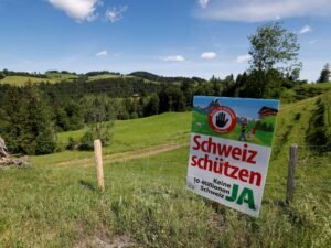 Suiza: rechazan en las urnas una propuesta de la derecha para limitar la población y poner un tope a la inmigración