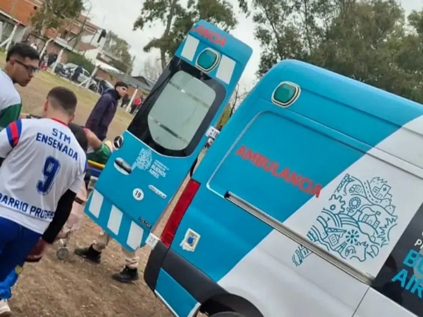 Descontrol en Ensenada: un partido de la "Liga Amistad" terminó en una batalla campal que dejó heridos
