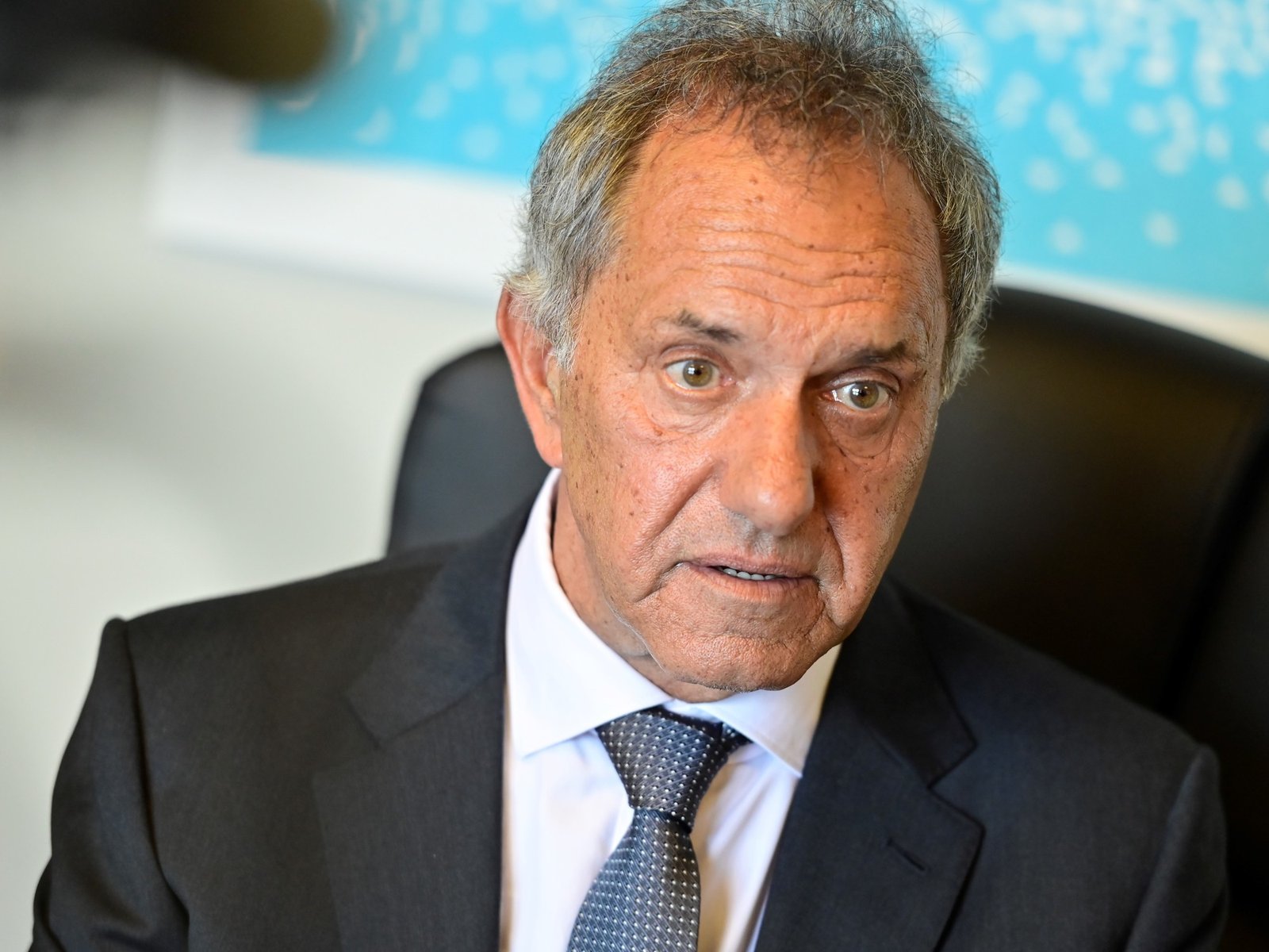 Armados y con máscaras de payaso entraron a robar a la casa de Daniel Scioli en La Ñata: detuvieron a un ex custodio