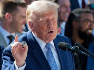Desde este viernes, Donald Trump impone aranceles de hasta el 12,5% a 60 países por no combatir el trabajo forzoso