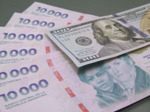 El Central busca “anclar” al dólar y para inversores vuelve a ser atractivo el carry trade