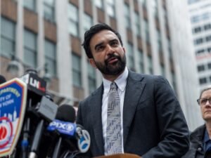 El alcalde de Nueva York, Zohran Mamdani, dijo que está analizando arrestar a Benjamin Netanyahu cuando vaya a la asamblea de la ONU