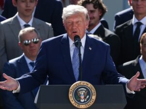 El gobierno de Trump anunció aranceles a 60 países y un 10% para productos argentinos