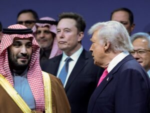 Giro en Oriente Medio: Estados Unidos y Arabia Saudita firmaron un acuerdo que permite al reino tener un programa nuclear