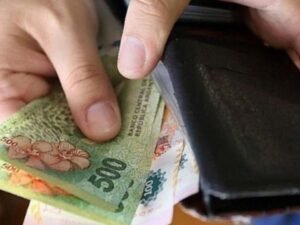 La mora de las familias sigue en alza y ya se acerca al 13%, pero para el Banco Central lo peor ya pasó