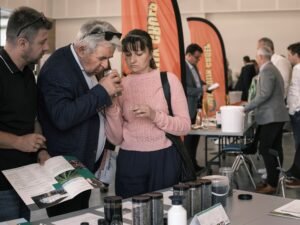 Para la mayoría es el olor a estiércol, pero para ellos es “el olor a dinero”