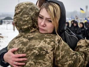 Ucrania acusa a Rusia de haber ejecutado a cientos de prisioneros de guerra