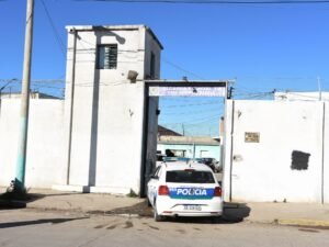Un juez intimó al gobierno de Chubut a darles carne roja a los presos: “Falta preguntarles qué quieren comer todos los días”