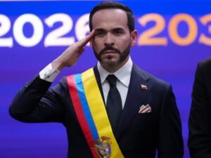 Abelardo De la Espriella asumió la presidencia de Colombia y prometió “derrotar sin tregua al narcoterrorismo”