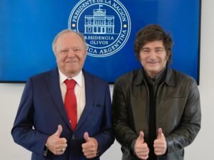 El “Rey del Fracking” va por más en Vaca Muerta y suma como socios a Mercuria y José Luis Manzano