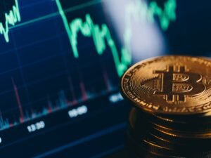 El bitcoin salta 20% en tres días: los dos motivos que impulsan la mayor criptomoneda del mundo