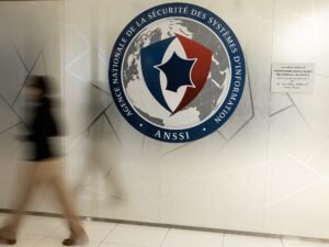 Escándalo en Francia por el hackeo al fisco: quedan expuestos los datos de 700 mil personas y empresas