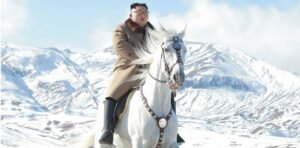 La alianza de Corea del Norte con Rusia da dinero, poder militar y cartas al régimen de Kim Jong-un para presionar a Estados Unidos