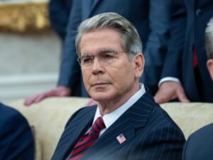 La ayuda de Scott Bessent hizo que el dólar mayorista quedara debajo de los $ 1.500, pero las tasas en pesos volvieron a recalentarse