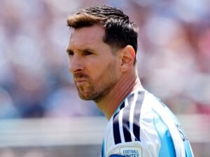 Messi donó dinero para la reconstrucción de una zona devastada por los incendios en España