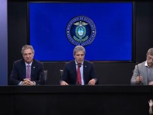 Ya hay 200 reclamos por las tasas abusivas de bancos y fintech