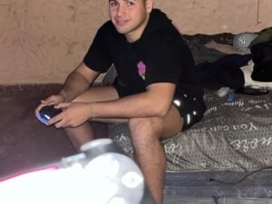 “Te hacía reír”: el doloroso adiós al joven emprendedor asesinado por motochorros en José C. Paz