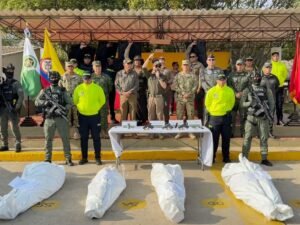Colombia: detienen a un francotirador del ELN por planificar un atentado contra el presidente De la Espriella