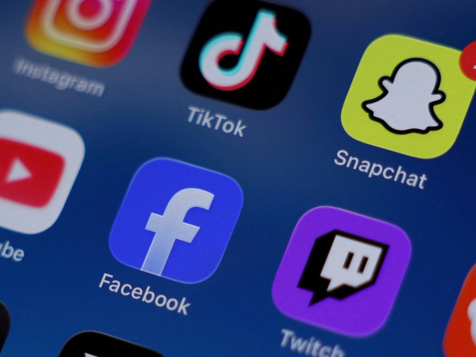 Trató de "chorra" a una vecina en redes sociales y la condenaron a pagarle una indemnización