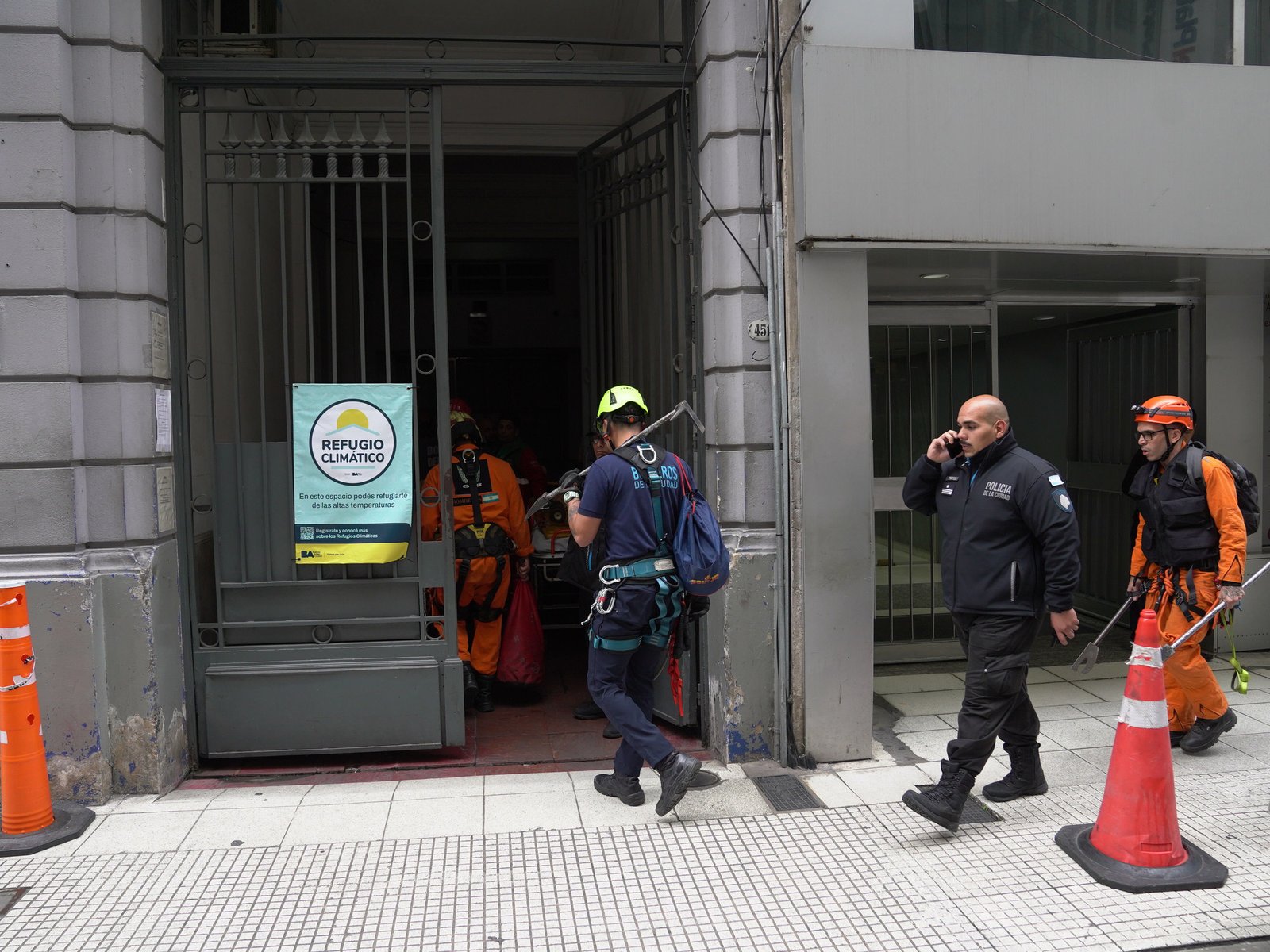 Incidentes en la Comisaría 1era: se pelearon los presos, tuvo que asistir el SAME y una brigada de bomberos