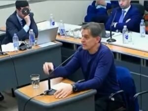 Juicio al cirujano Aníbal Lotocki: lo desvinculan de tres casos de lesiones graves pero sigue con otros dos